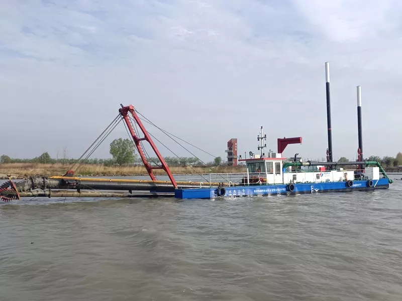 Hydraulic Dredger Ship